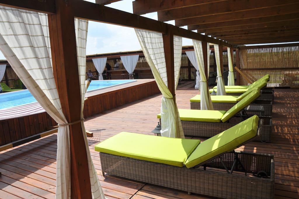 Doi Capitani Hotel Crișan Zewnętrze zdjęcie