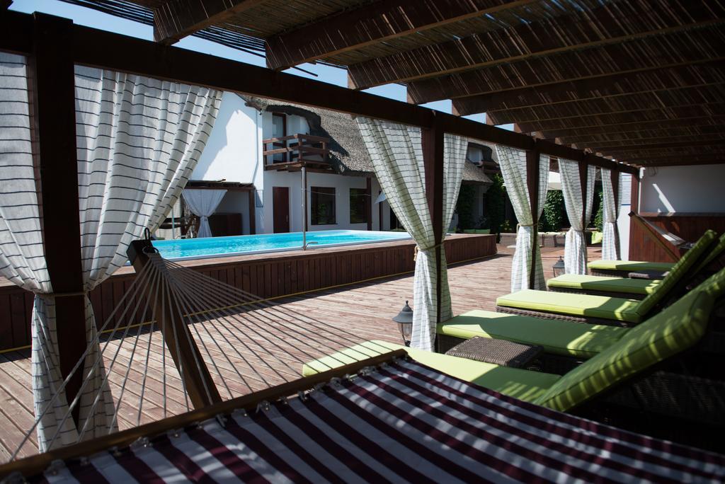 Doi Capitani Hotel Crișan Zewnętrze zdjęcie