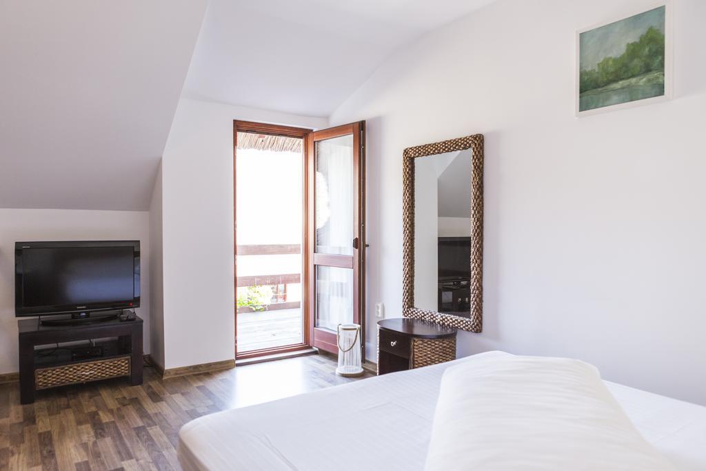 Doi Capitani Hotel Crișan Zewnętrze zdjęcie